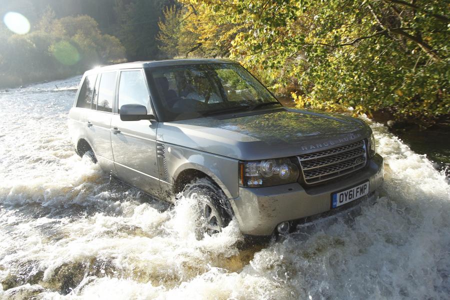  Land Rover Range Rover Autobiography 2012 года  (фото 12 из 21)